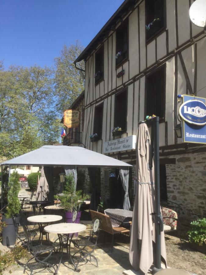 Auberge Henri IV Segur-le-Chateau Kültér fotó